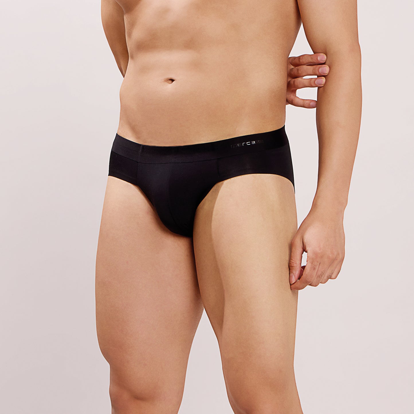 Seamless Ultra-Soft Fit – Modal Spandex Brief – M109– Black