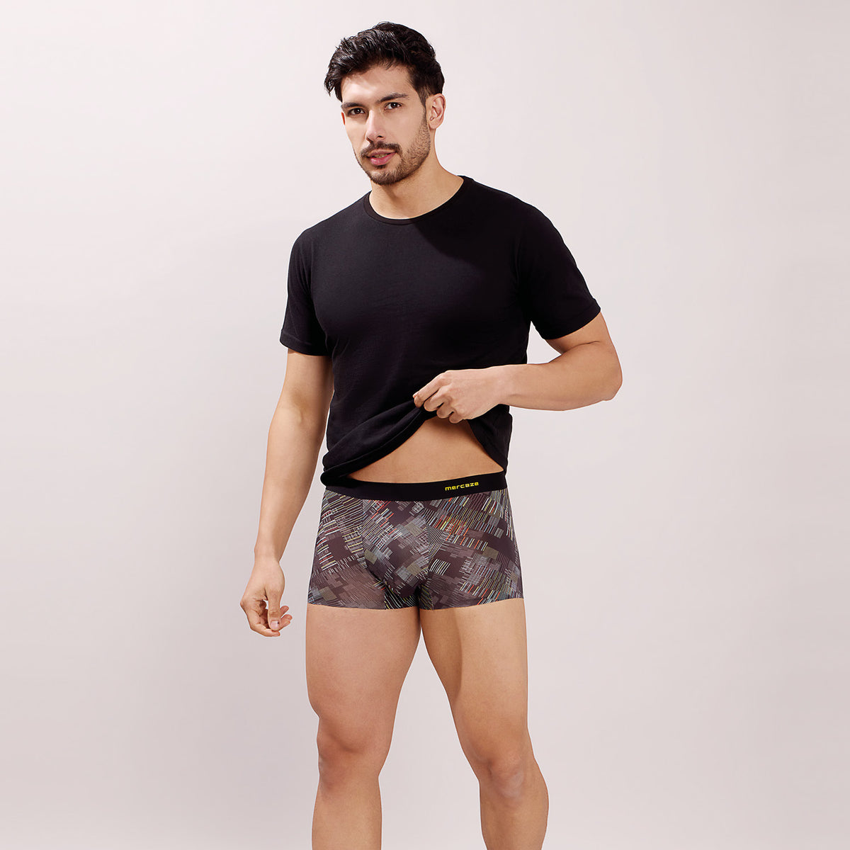 Seamless Ultra-Stretch Comfort – Microfiber Nylon Spandex Printed Trunk – M111 – Black