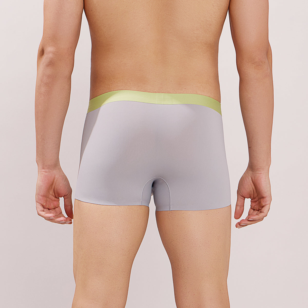 Seamless Ultra-Stretch Comfort – Microfiber Nylon Spandex Trunk – M122 – Light Grey